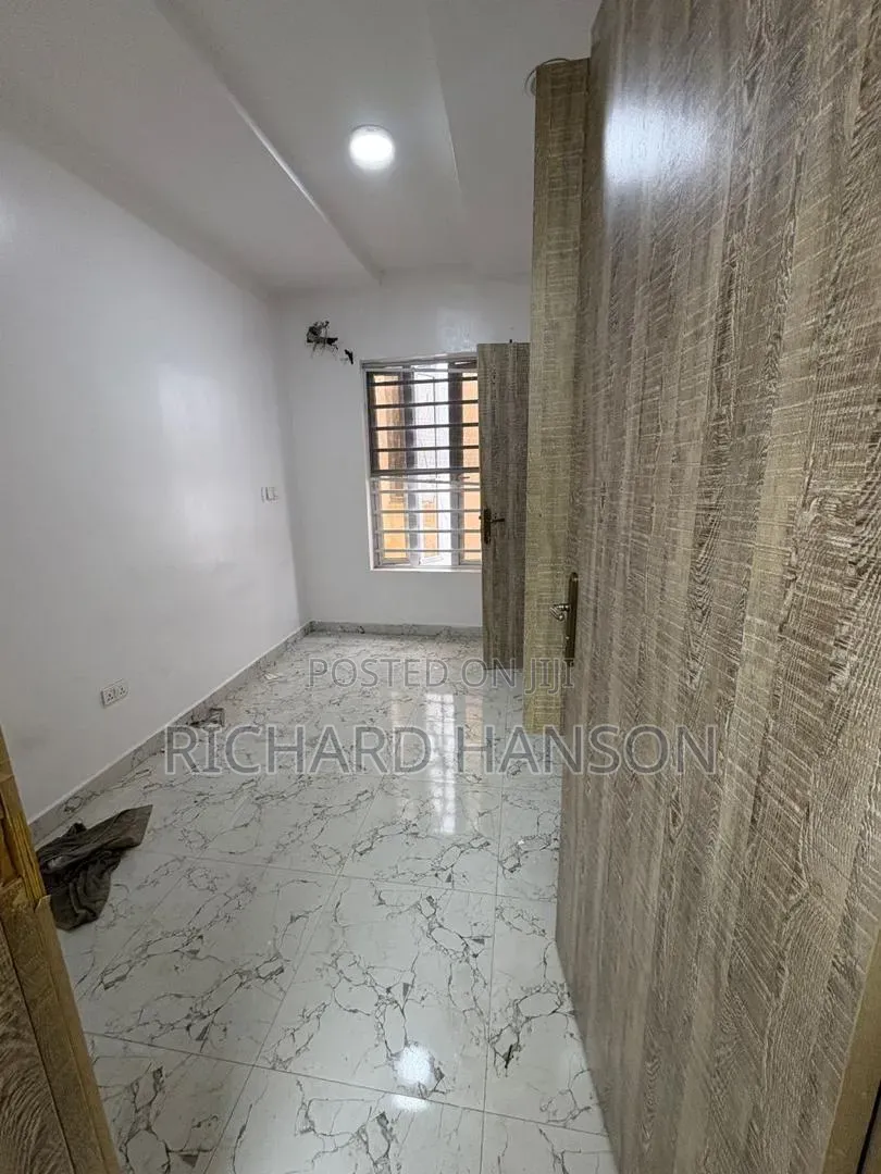 1bdrm Shared Apartment in Orchid, Chevron for rent in Chevron