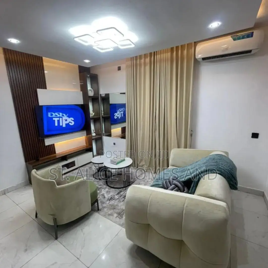 Phvarat 1 Bedroom Luxury Apartment With Washing Machine in Dawaki