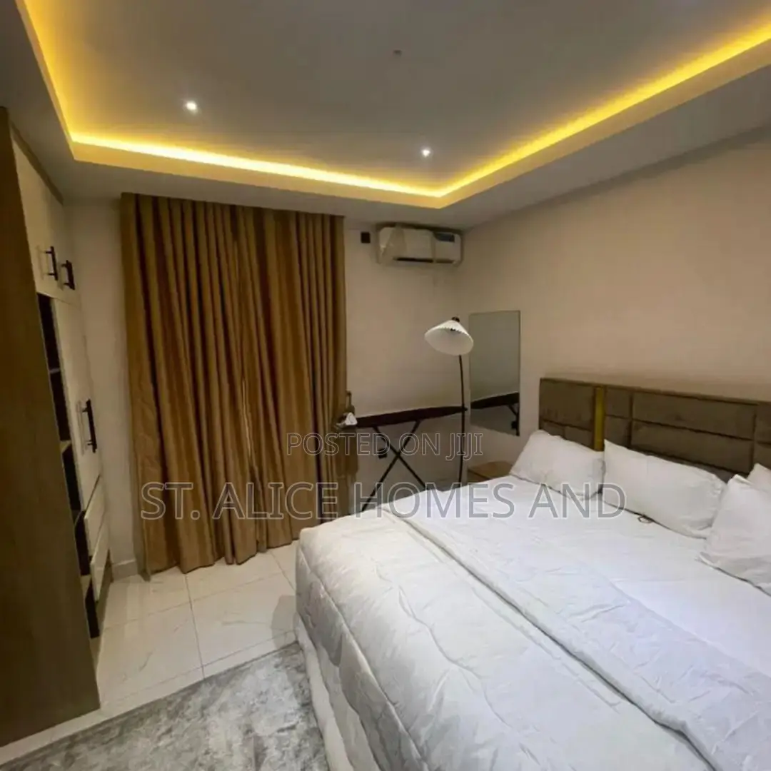 Phvarat 1 Bedroom Luxury Apartment With Washing Machine in Dawaki