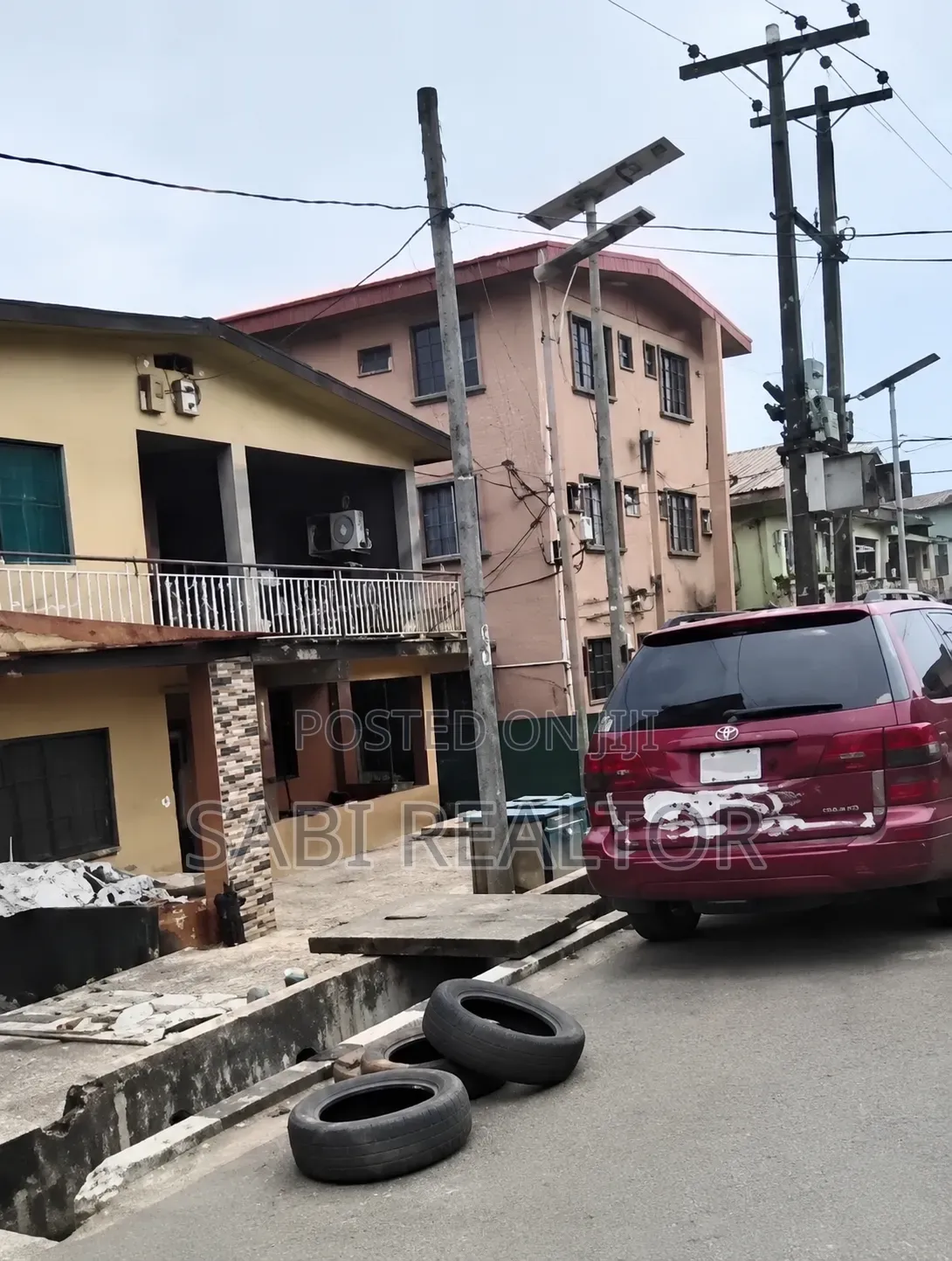 578sqm Land at Oba Akran Just a Few Minutes Walk to Ikeja Under Bridge in Oba Akran