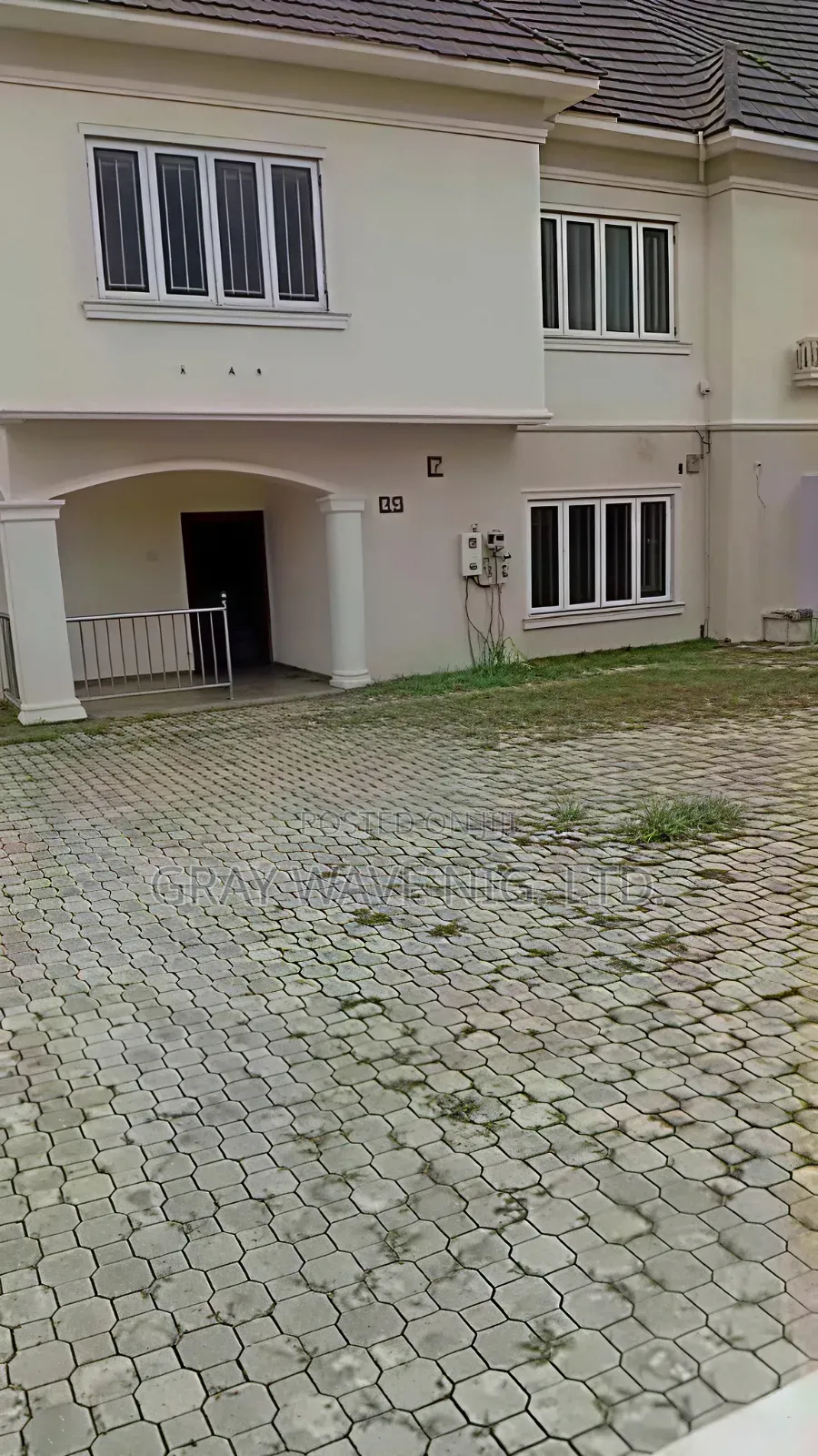 3bdrm Duplex in River Park, Sabon Lugbe for sale in Sabon Lugbe