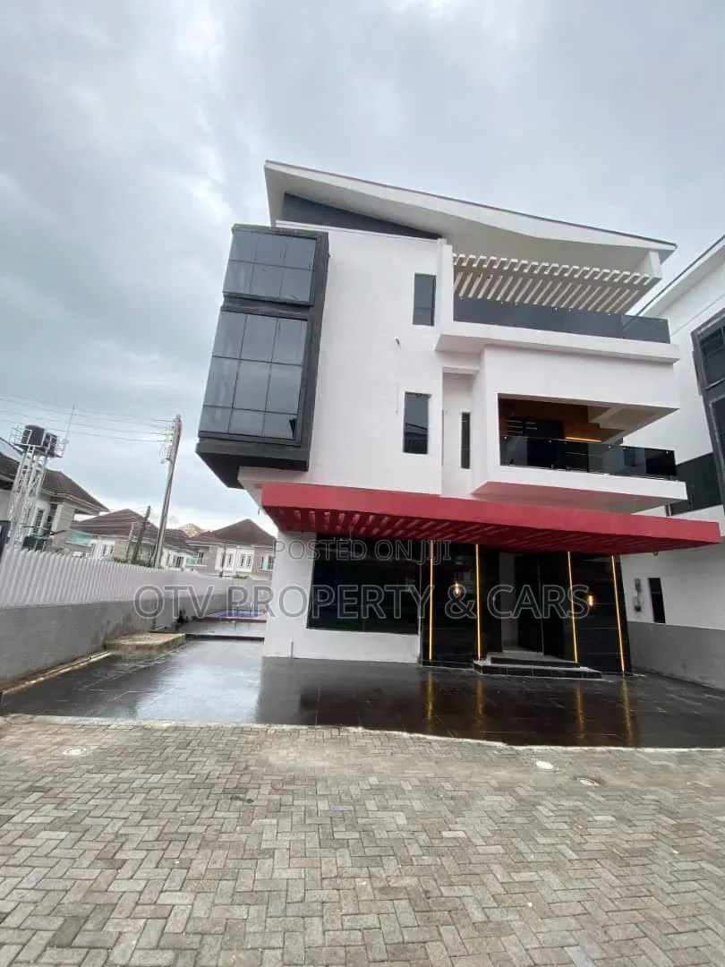 5bdrm Duplex in Ologolo for sale in Ologolo
