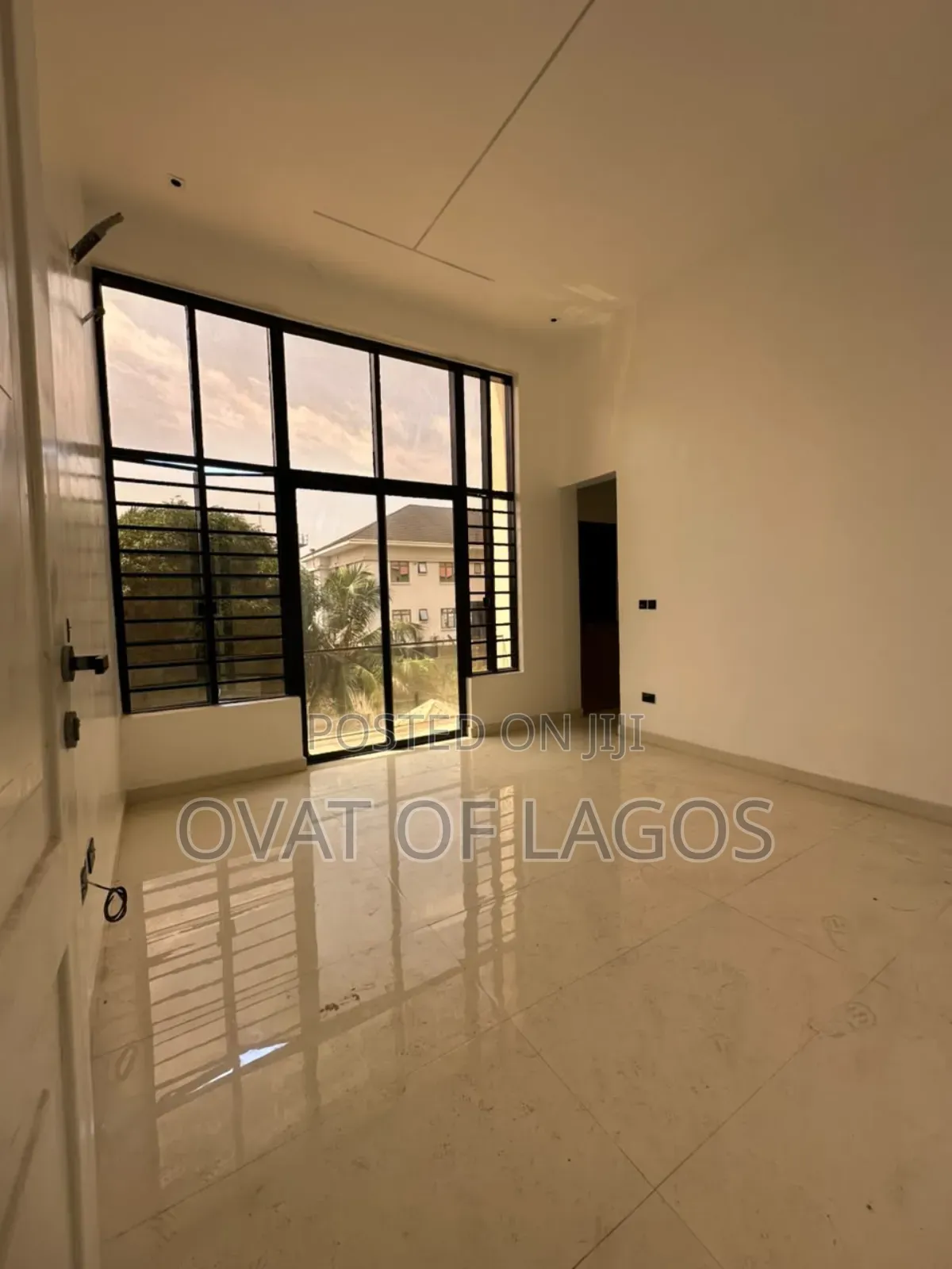 3bdrm Apartment in Lekki Phase 1 for sale in Lekki Phase 1