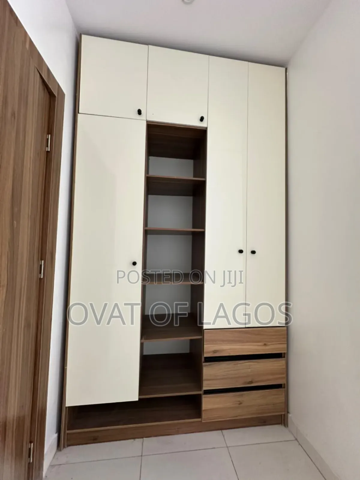 1bdrm Apartment in Lekki Phase 1 for sale in Lekki Phase 1