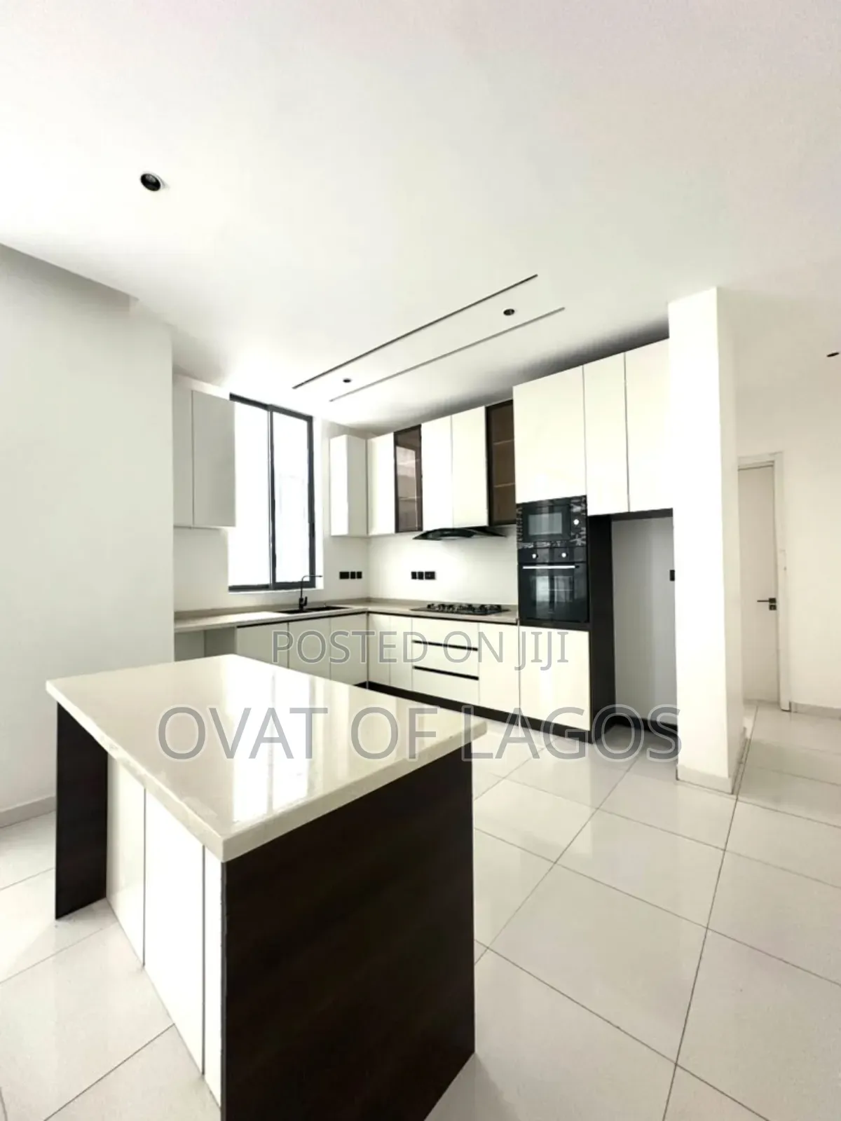 2bdrm Apartment in Lekki Phase 1 for sale in Lekki Phase 1