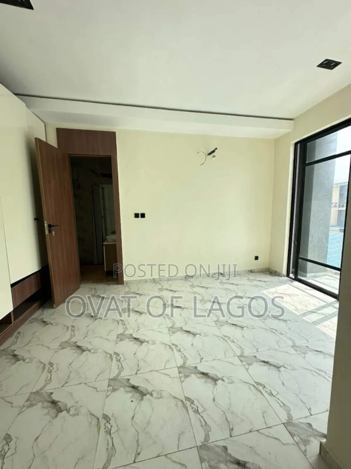 2bdrm Apartment in Orchid, Lekki for sale in Lekki