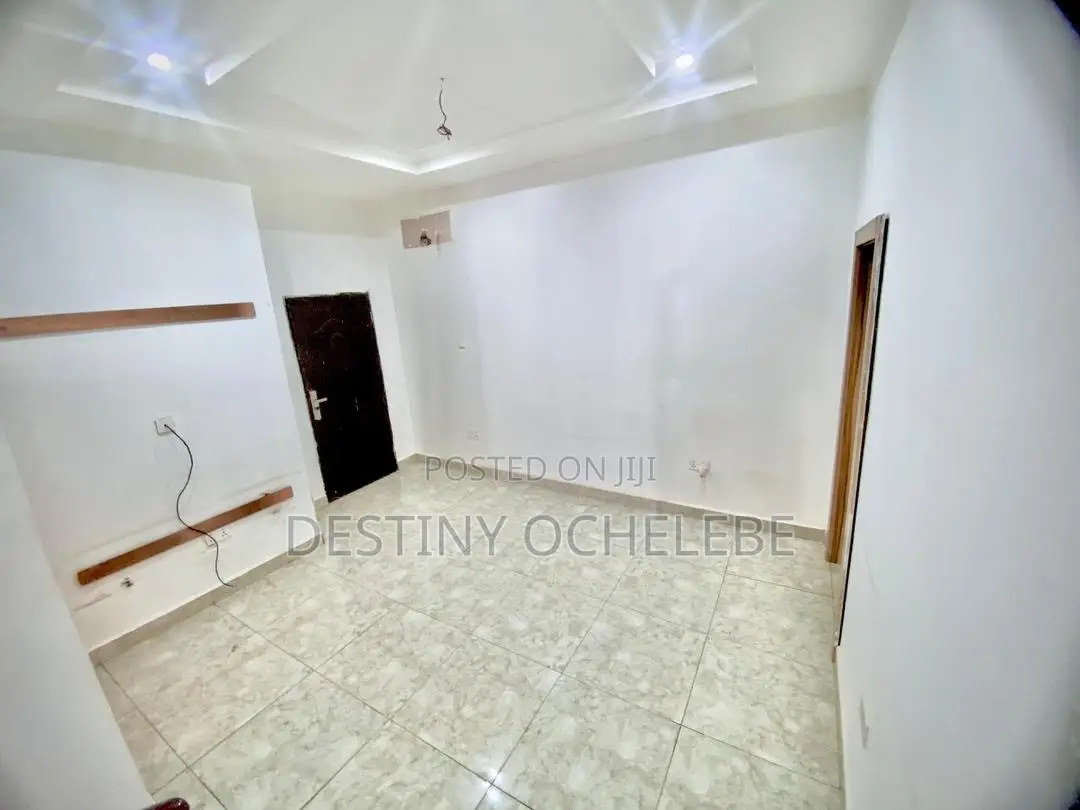 4bdrm Duplex in Guzape for sale in Guzape District