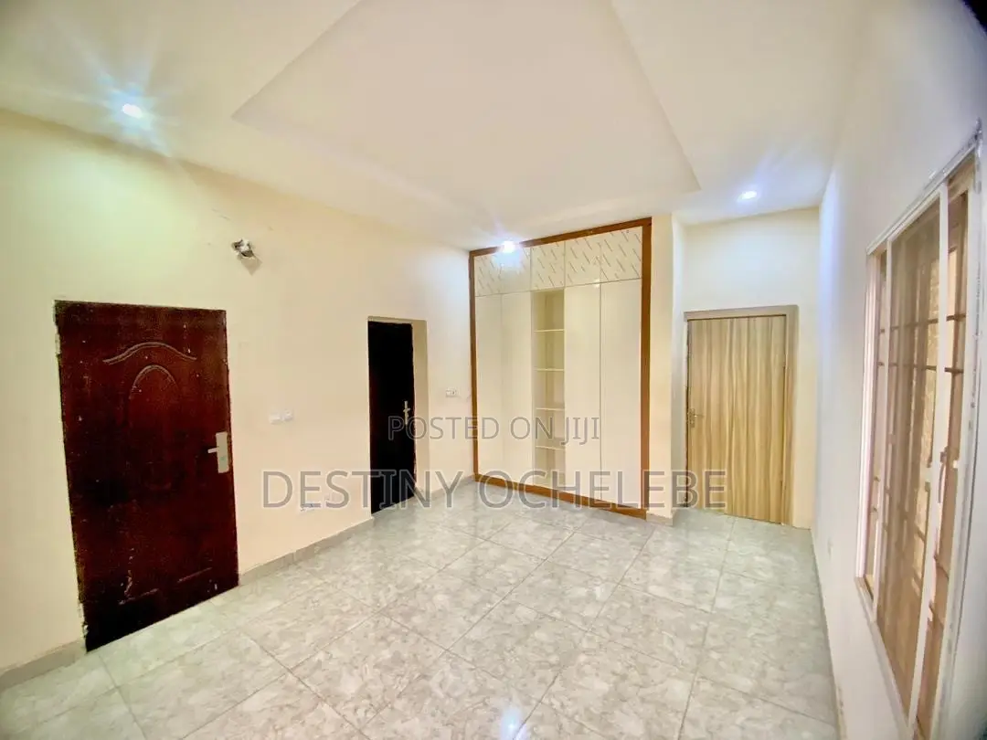 4bdrm Duplex in Guzape for sale in Guzape District