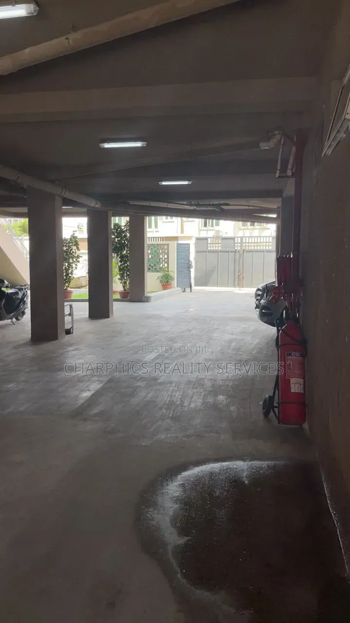 Furnished Studio Apartment in Ikate for sale in Ikate