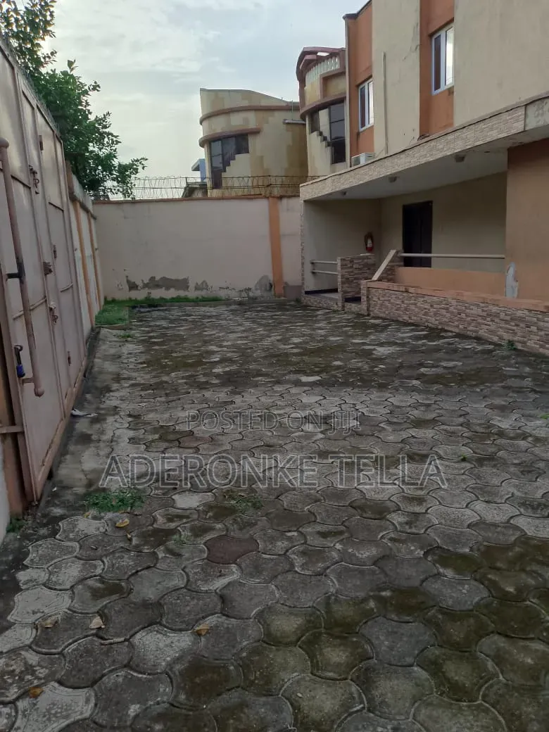 Furnished 4bdrm Duplex in Opebi for rent in Opebi