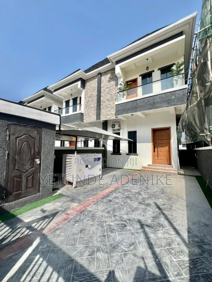 Serviced Apartment in Ikota