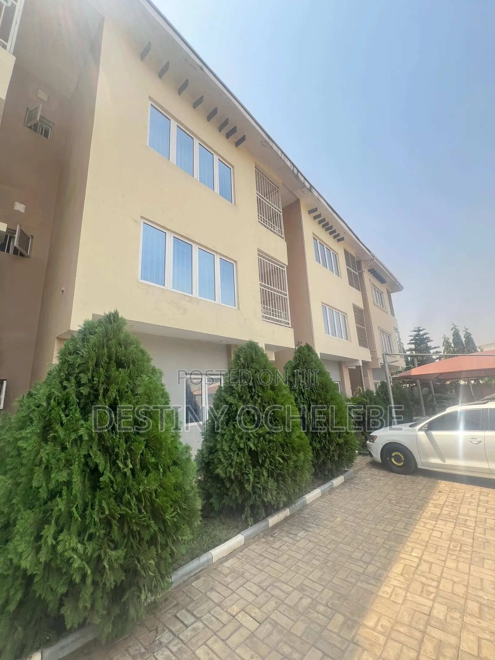 4bdrm Duplex in Guzape for sale in Guzape District