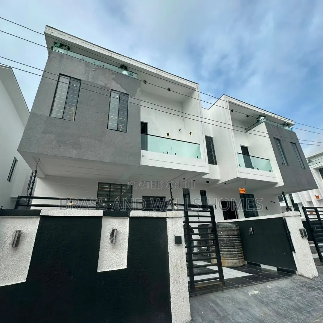 Furnished 4bdrm Duplex in Sangotedo for sale in Sangotedo
