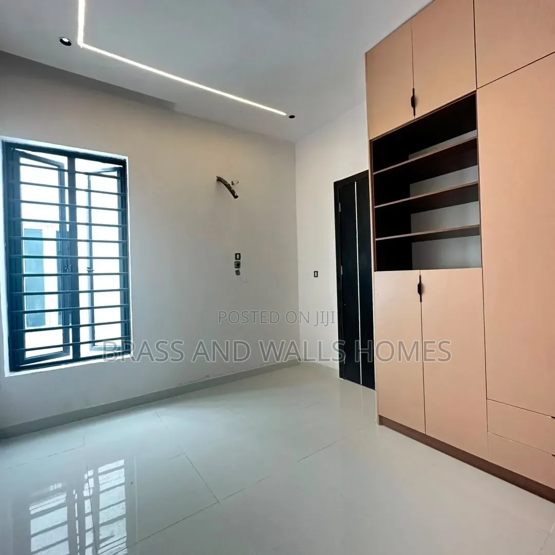 Furnished 4bdrm Duplex in Sangotedo for sale in Sangotedo