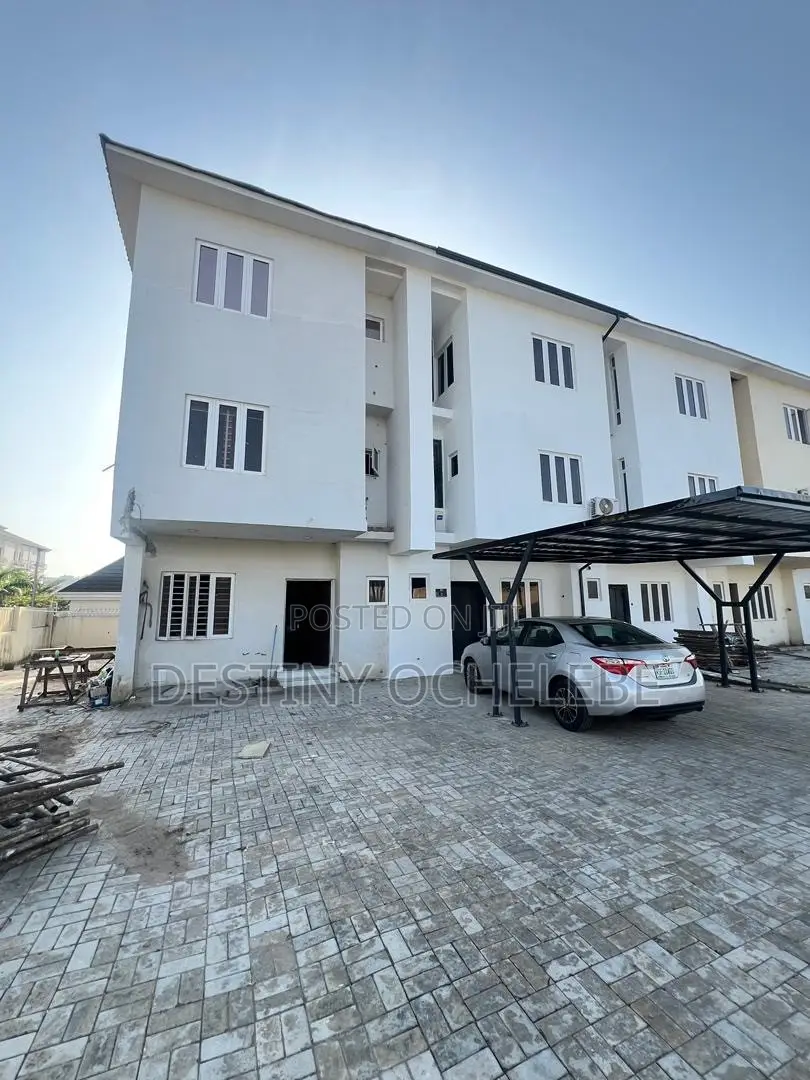 5bdrm Duplex in Guzape for rent in Guzape District