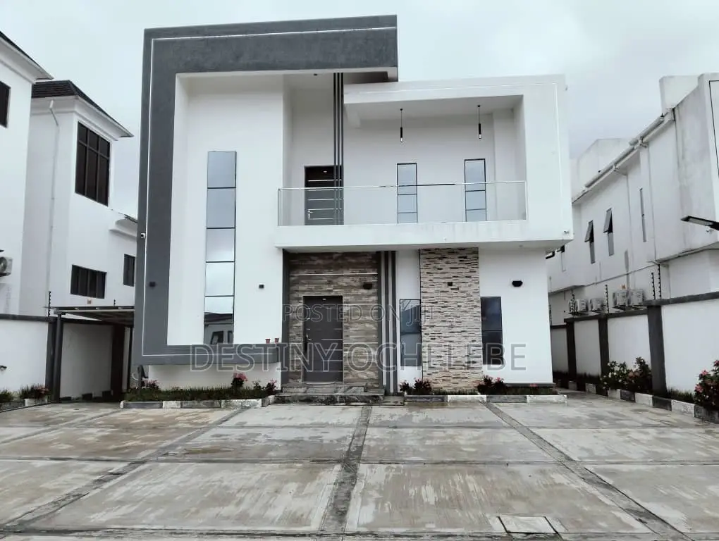 3bdrm Duplex in Aco Estate Life Camp for rent in Life Camp