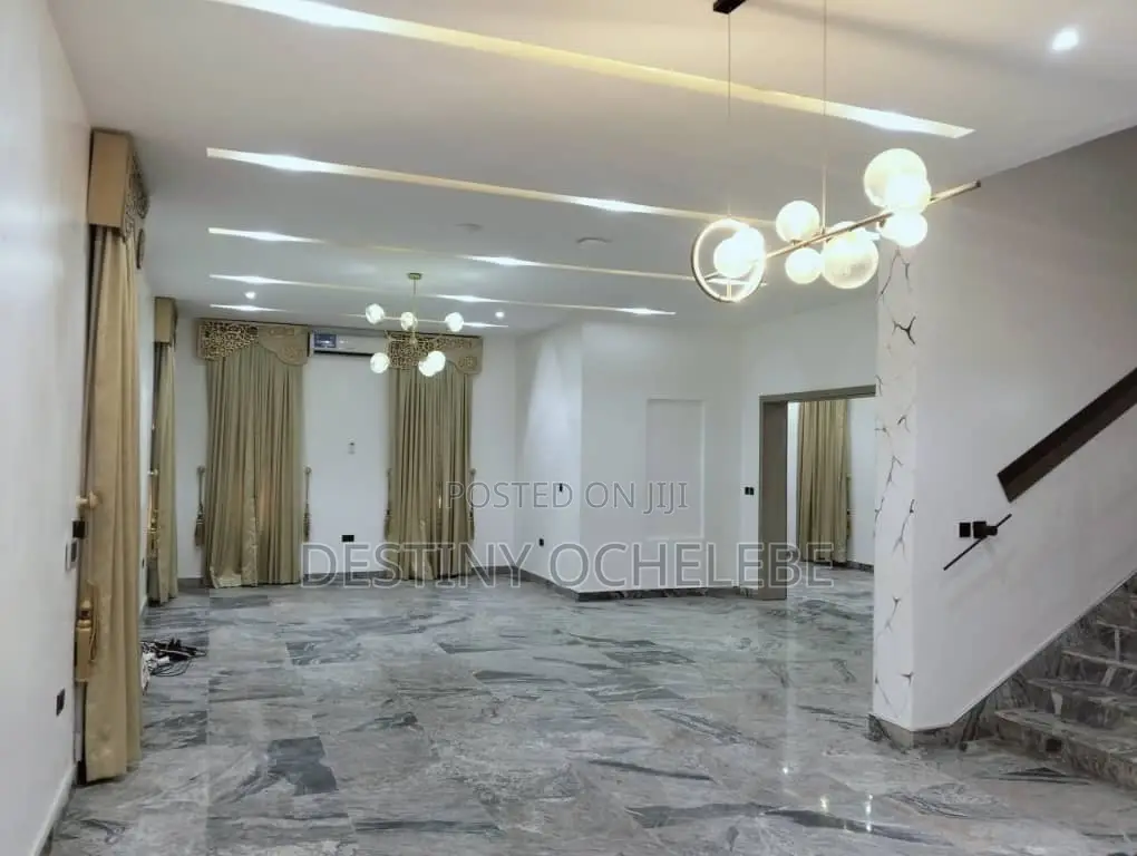 3bdrm Duplex in Aco Estate Life Camp for rent in Life Camp