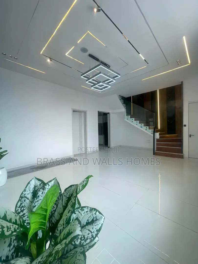 Furnished 4bdrm Duplex in Sangotedo for sale in Sangotedo