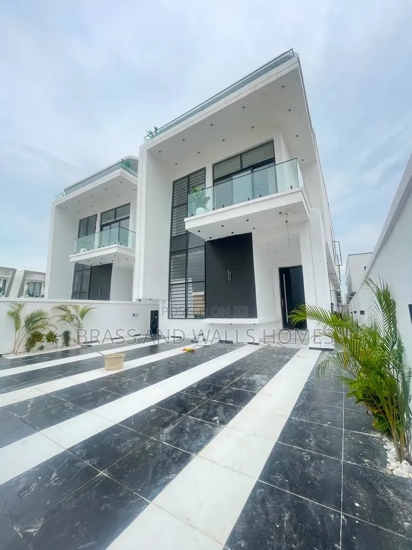Furnished 5bdrm Duplex in Sangotedo for sale in Sangotedo
