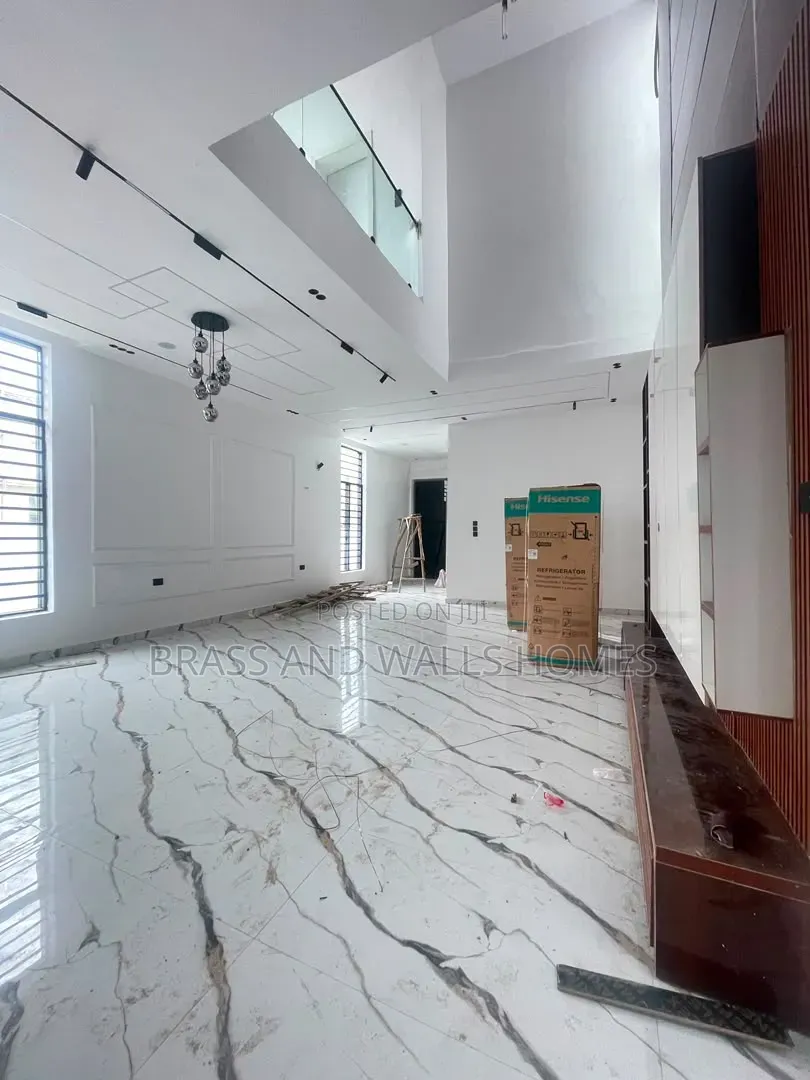 Furnished 5bdrm Duplex in Sangotedo for sale in Sangotedo