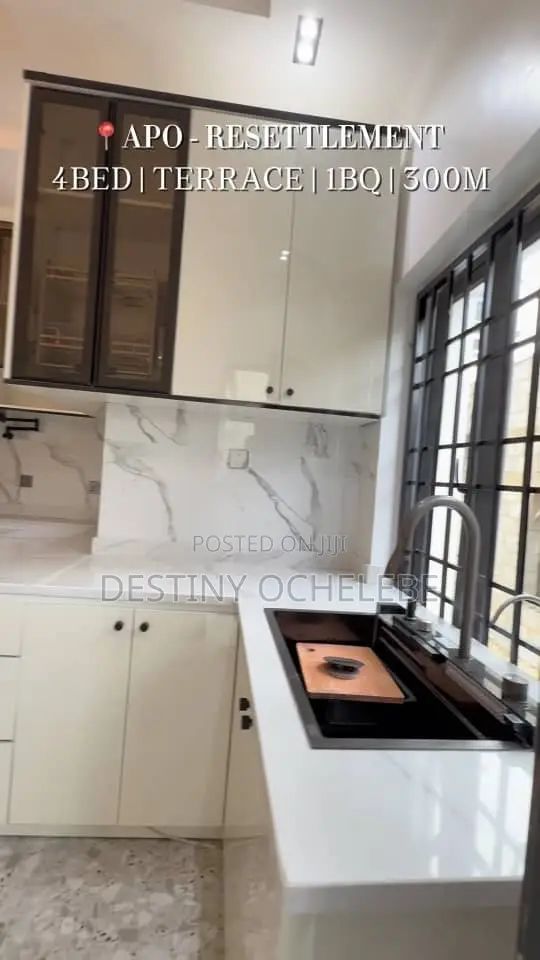4bdrm Duplex in Apo - Resettlement for sale in Apo Resettlement