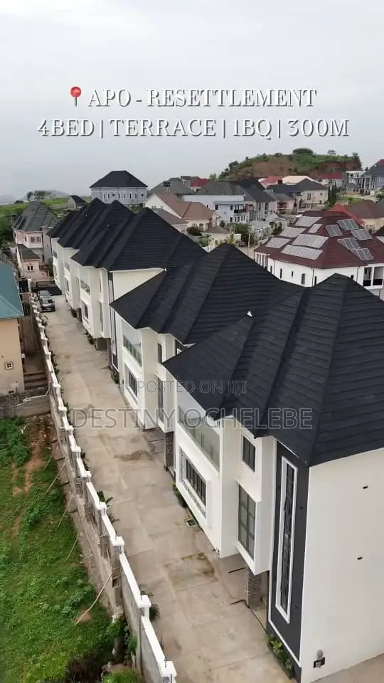 4bdrm Duplex in Apo - Resettlement for sale in Apo Resettlement
