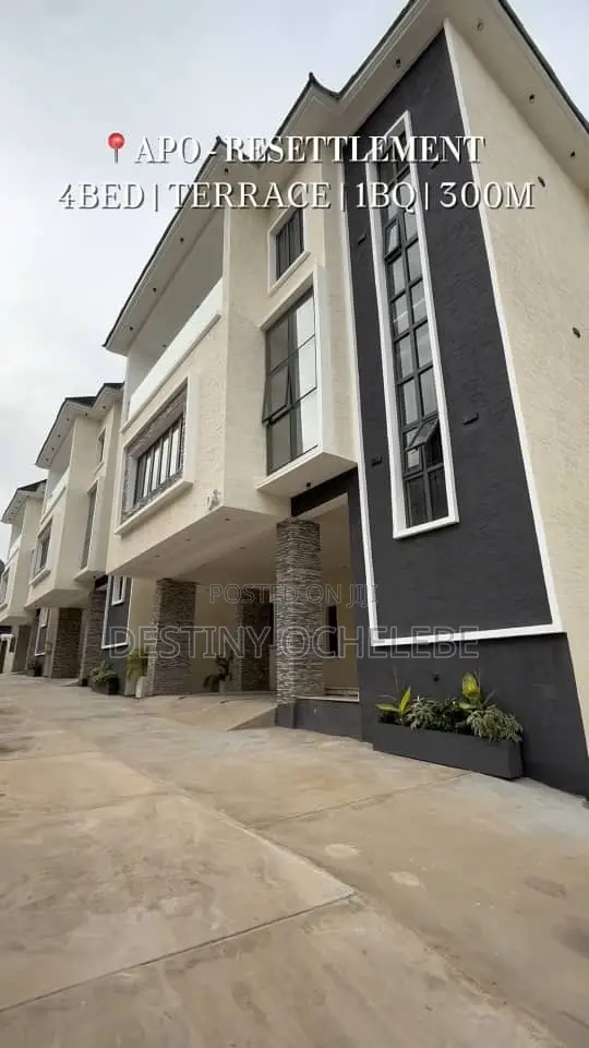 4bdrm Duplex in Apo - Resettlement for sale in Apo Resettlement