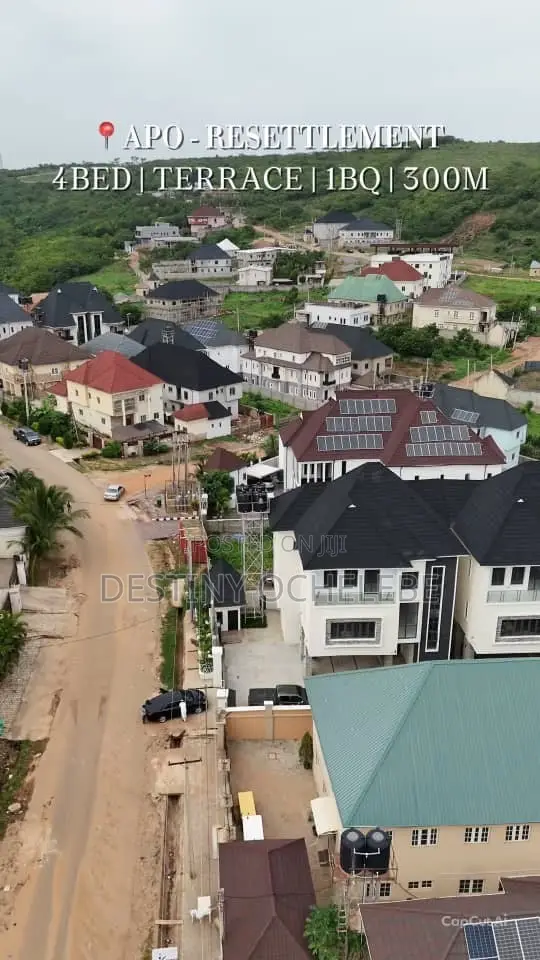 4bdrm Duplex in Apo - Resettlement for sale in Apo Resettlement