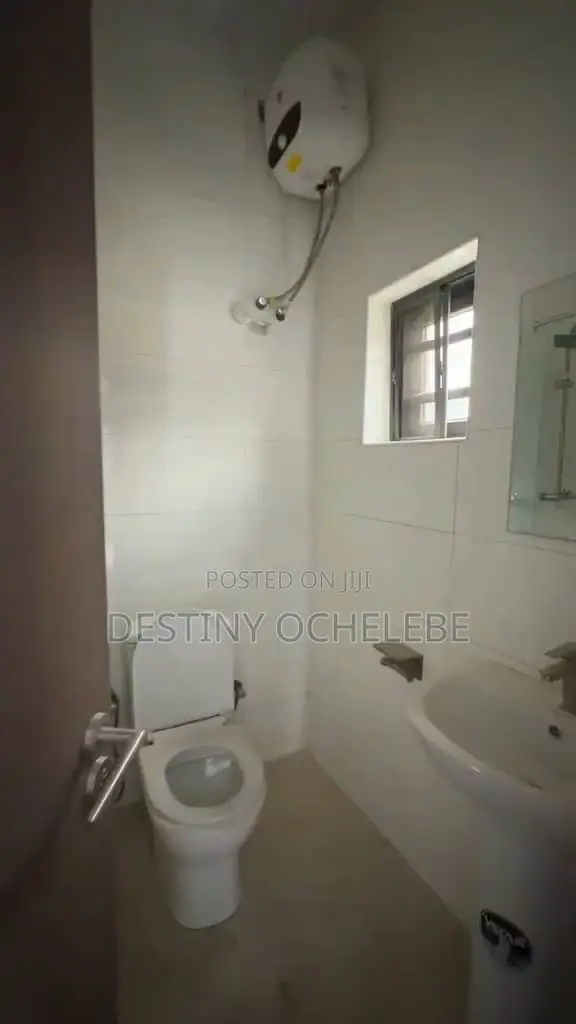 3bdrm Apartment in Guzape for sale in Guzape District