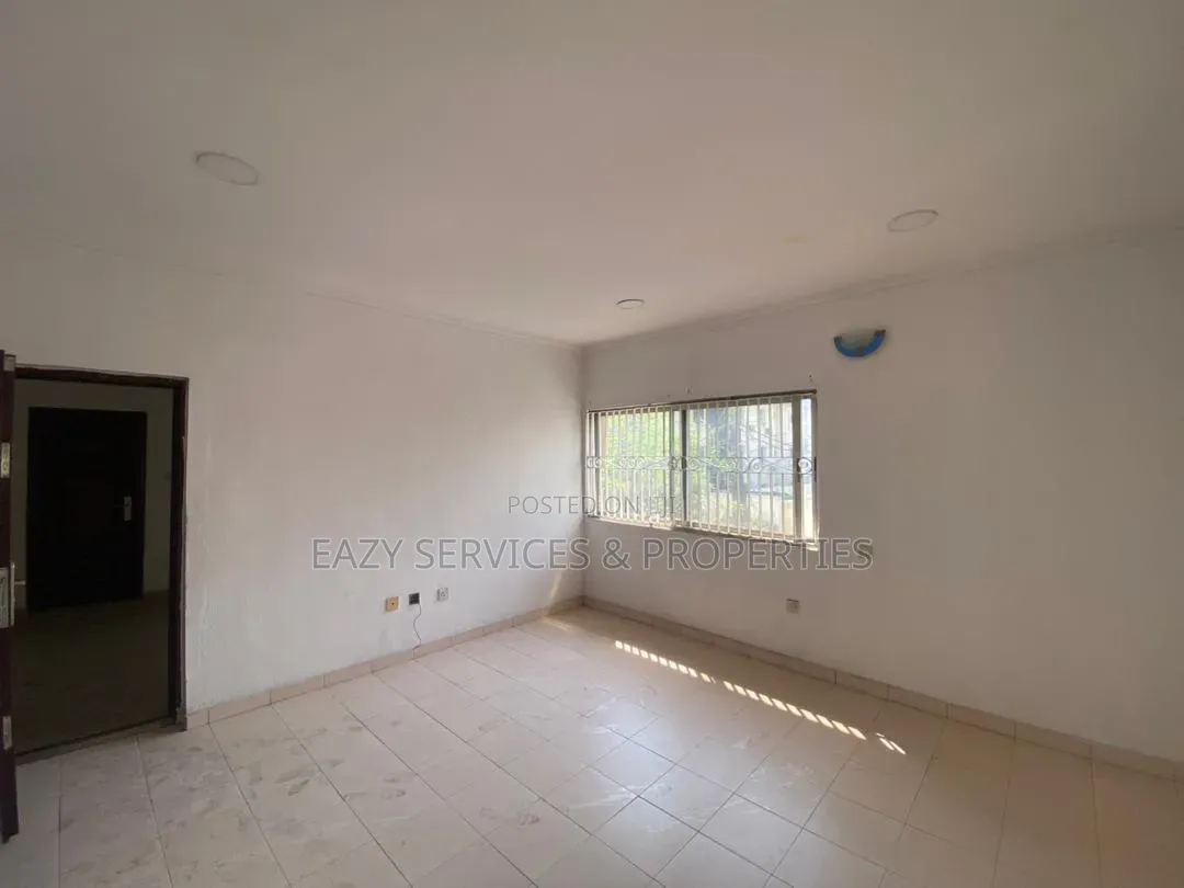 Commercial 5bedroom Duplex With a Bq in Victoria Island, Lagos. in Ademola Adetokunbo