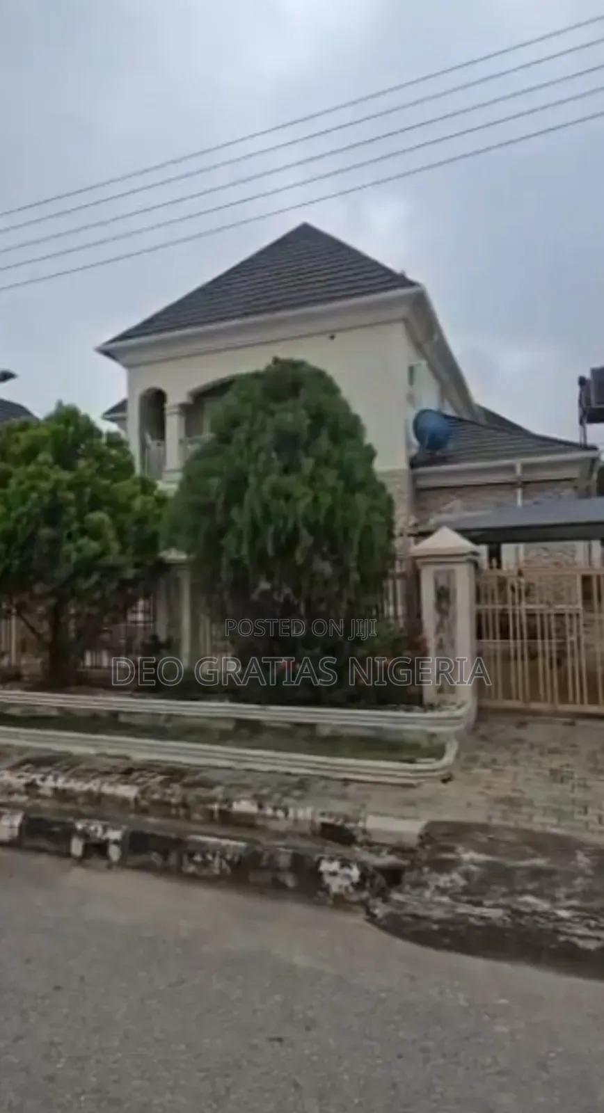 4bdrm Duplex in River Park Estate, FHA for sale in FHA