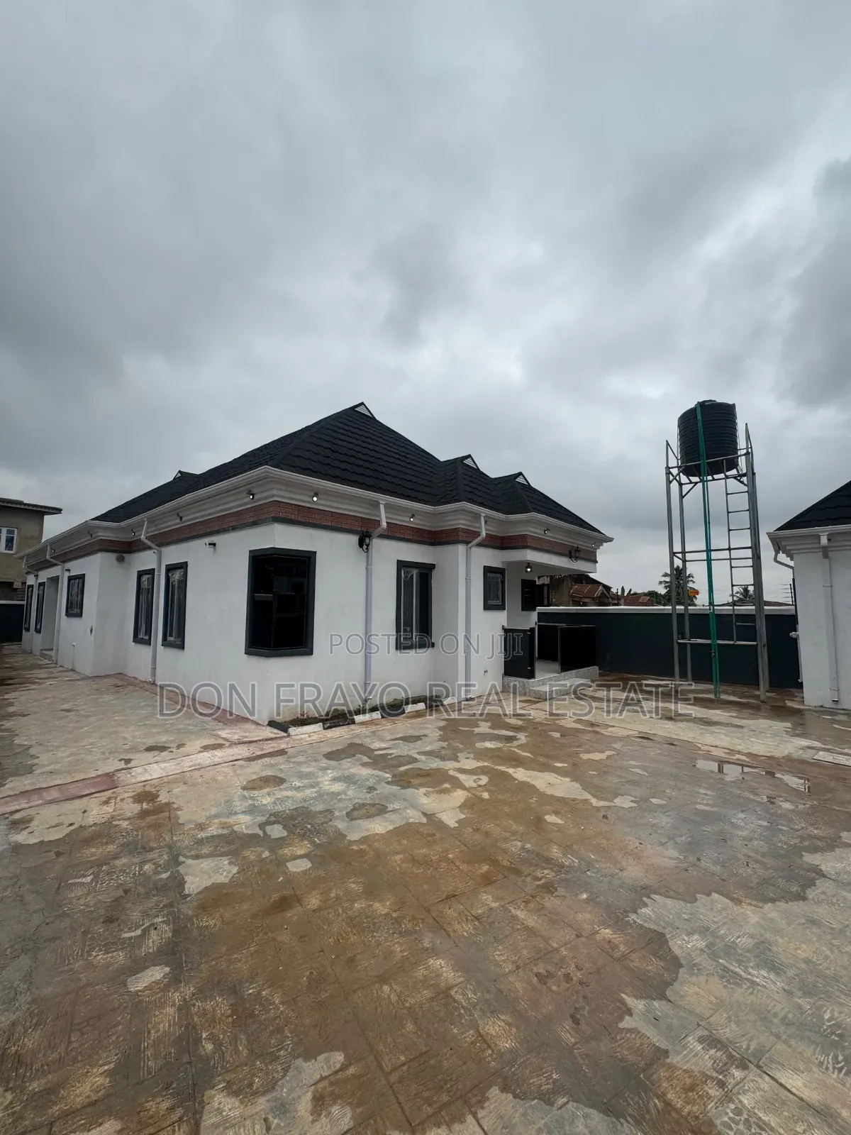 4bdrm Bungalow in Ile Tuntun Idishin for sale in Idishin