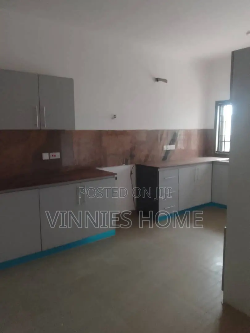 3bdrm Duplex in Chevron, Lekki Phase 2 for rent in Lekki Phase 2
