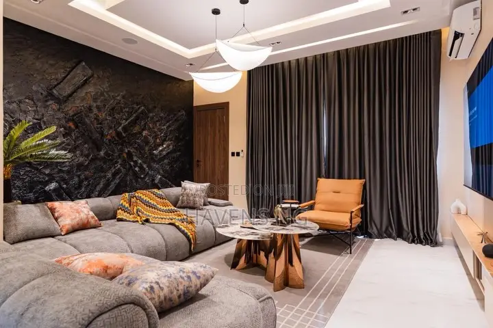 Luxury Vibes Only | Luxury 2-Bedroom Apartment for Shortlet in Lekki Phase 1