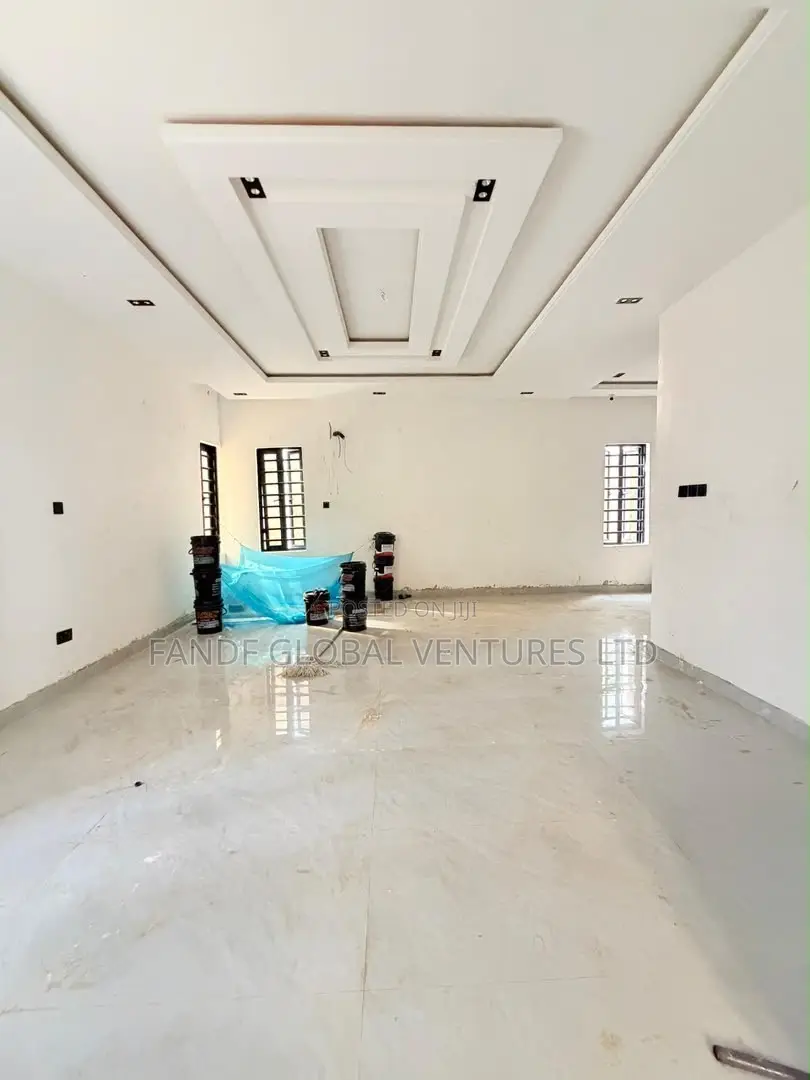 4bdrm Duplex in Gbagada for sale in Gbagada