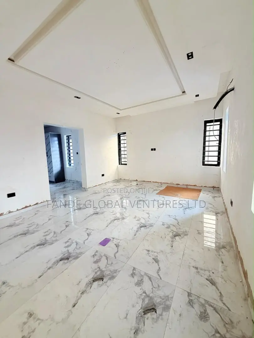 4bdrm Duplex in Gbagada for sale in Gbagada