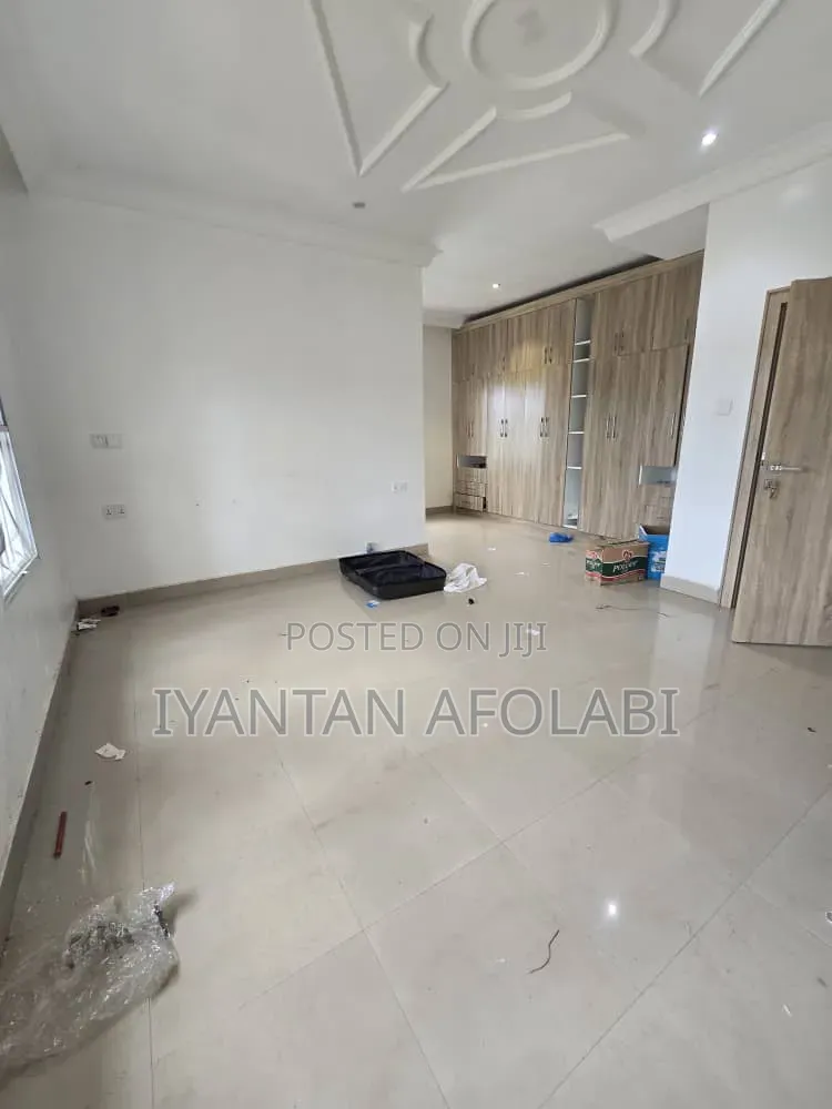 5bdrm Duplex in Supreme Estate, Gaduwa for rent in Gaduwa