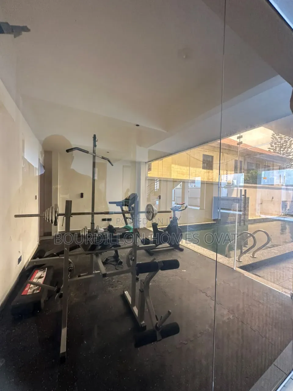 3bdrm Apartment in Lekki Phase 1 Lagos for sale in Lekki Phase 1