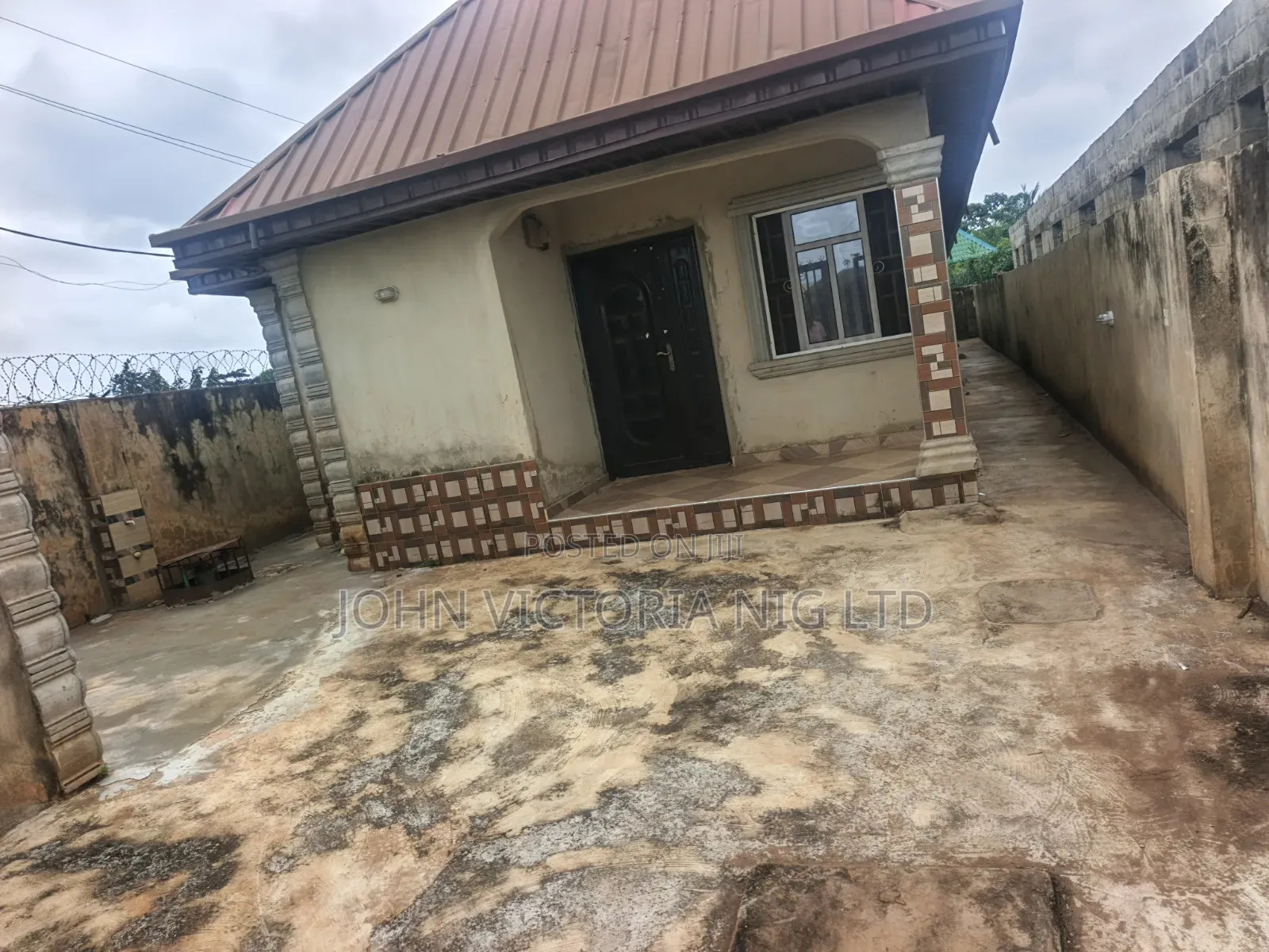 1bdrm Block of Flats in Iragon Ikoga, Badagry / Badagry for rent in Badagry / Badagry