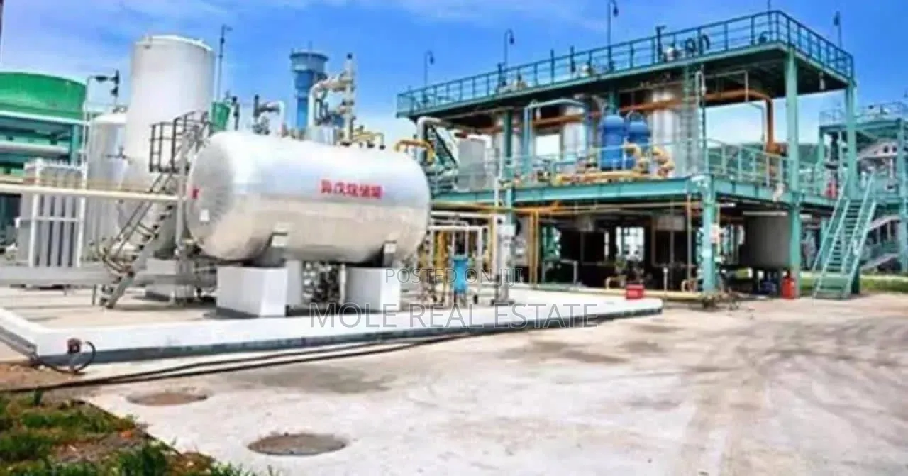 2400sqm Plot 30tns Gas Plant Agege Lagos in Fagba