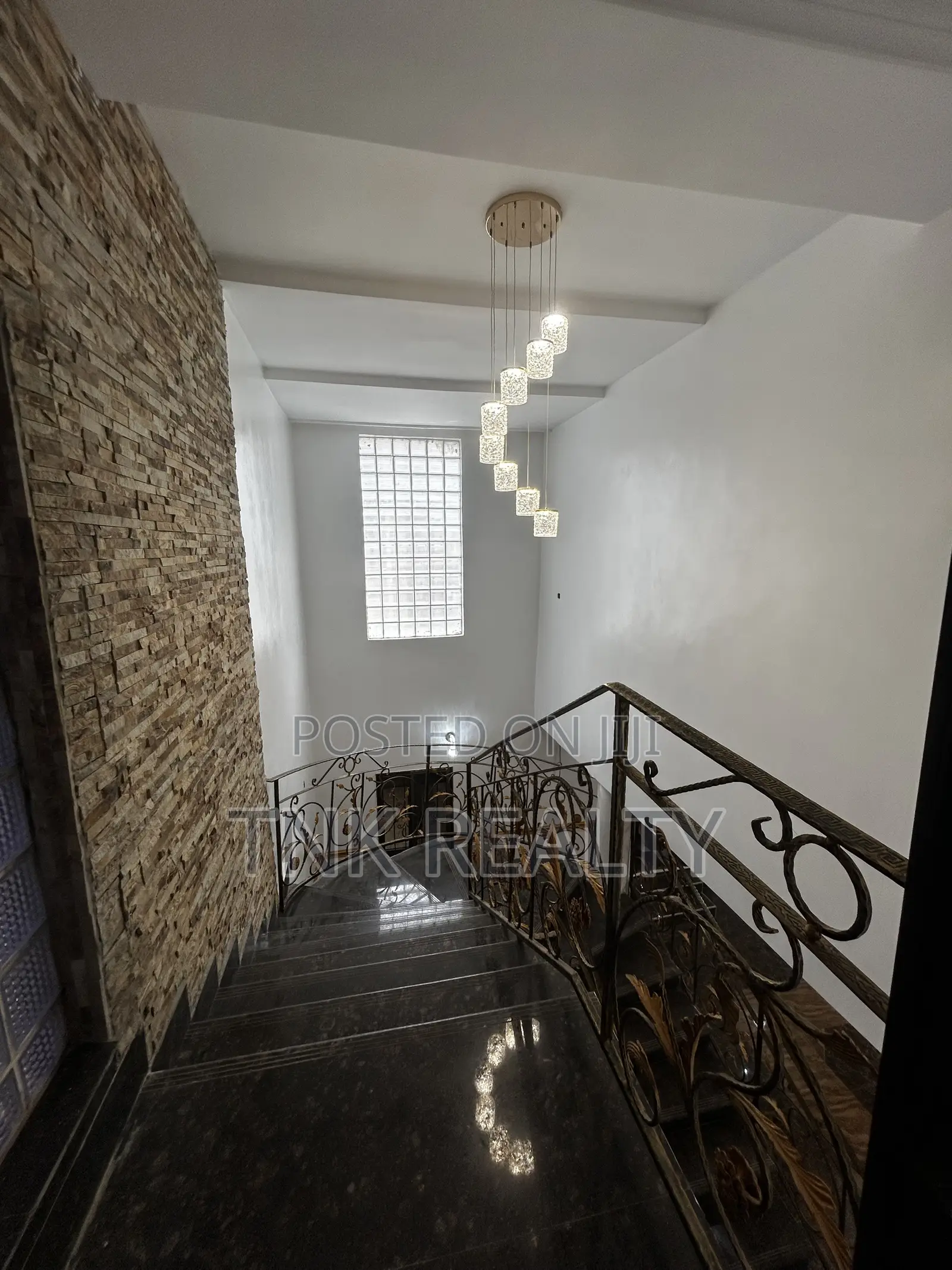 Furnished 5bdrm Duplex in Mabushi for rent in Mabushi