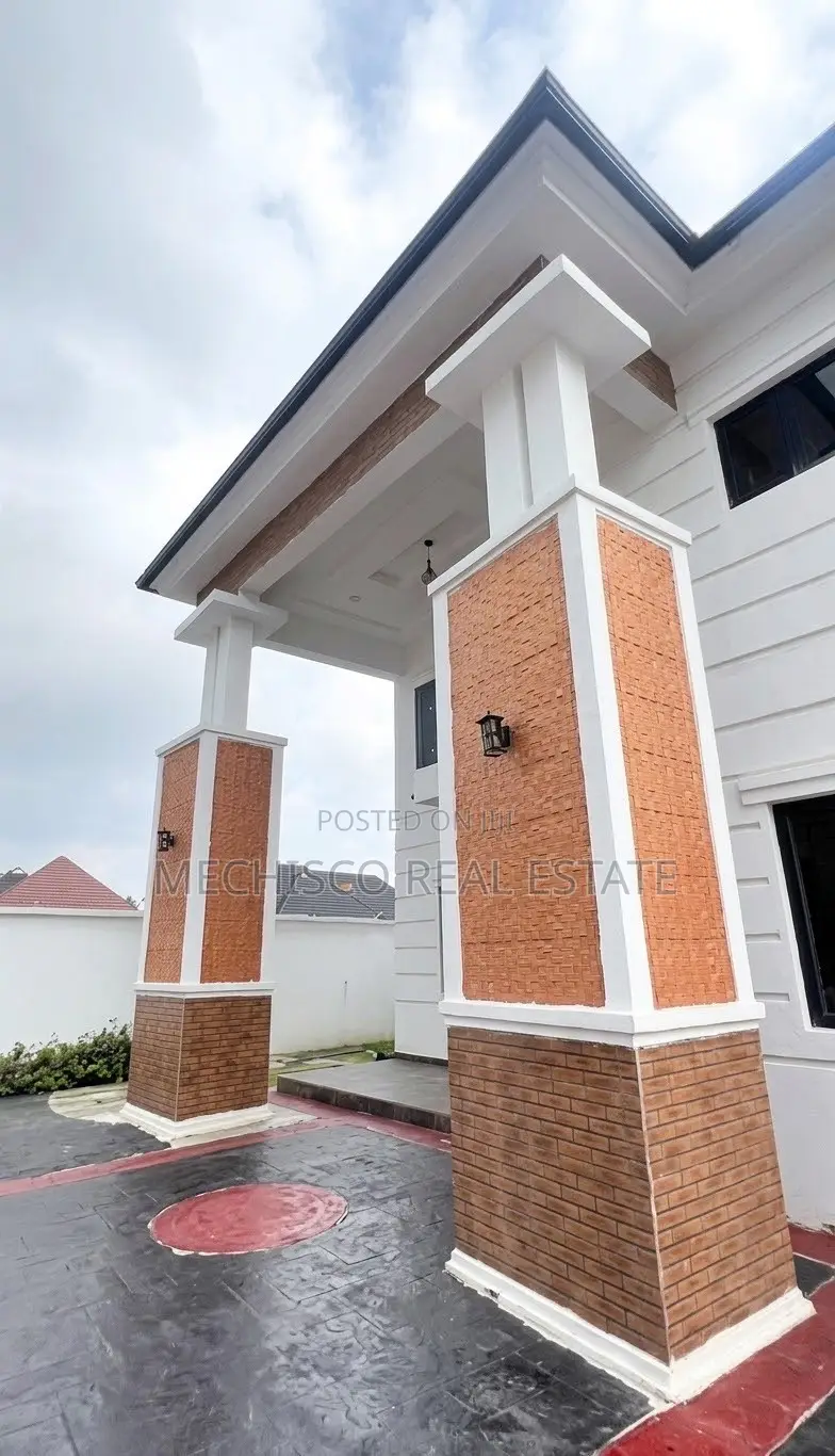 4bdrm Duplex in Rumuokwurusi for sale in Rumuokwurusi