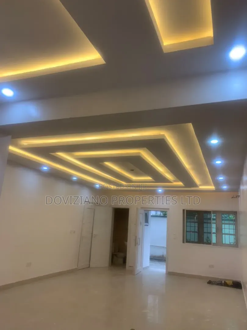 3bdrm Apartment in Lekki Phase 1 for rent in Lekki Phase 1