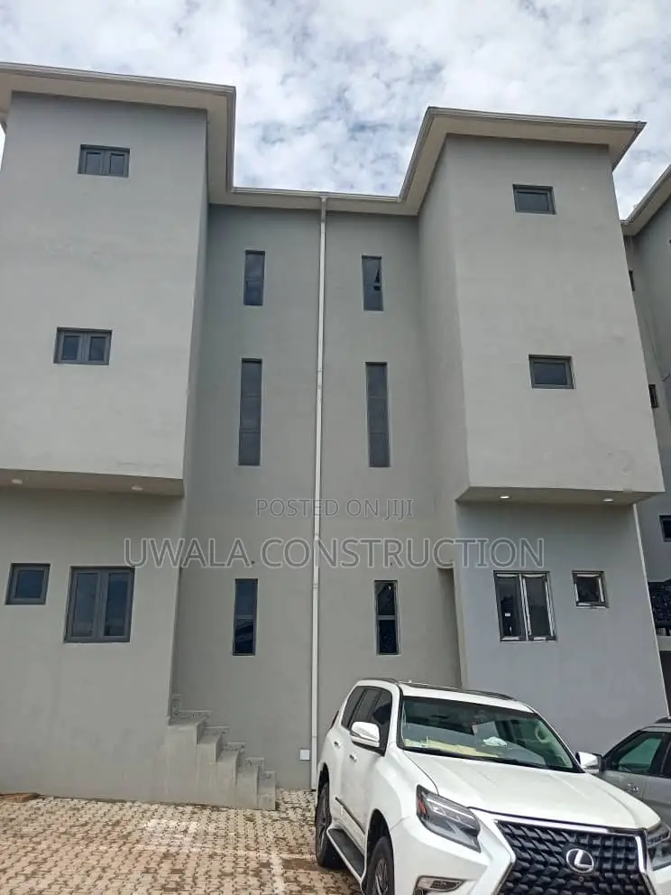 4bdrm Apartment in Mabushi for sale in Mabushi