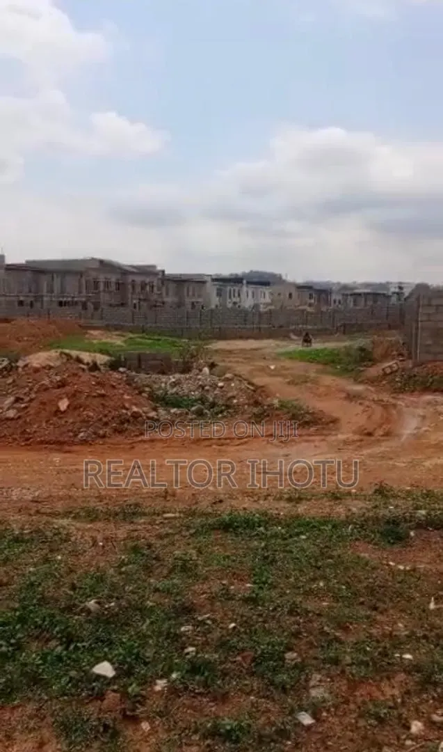 1500sqm Prime Residential Land at Katampe Main, by Gishiri in Katampe (Main)