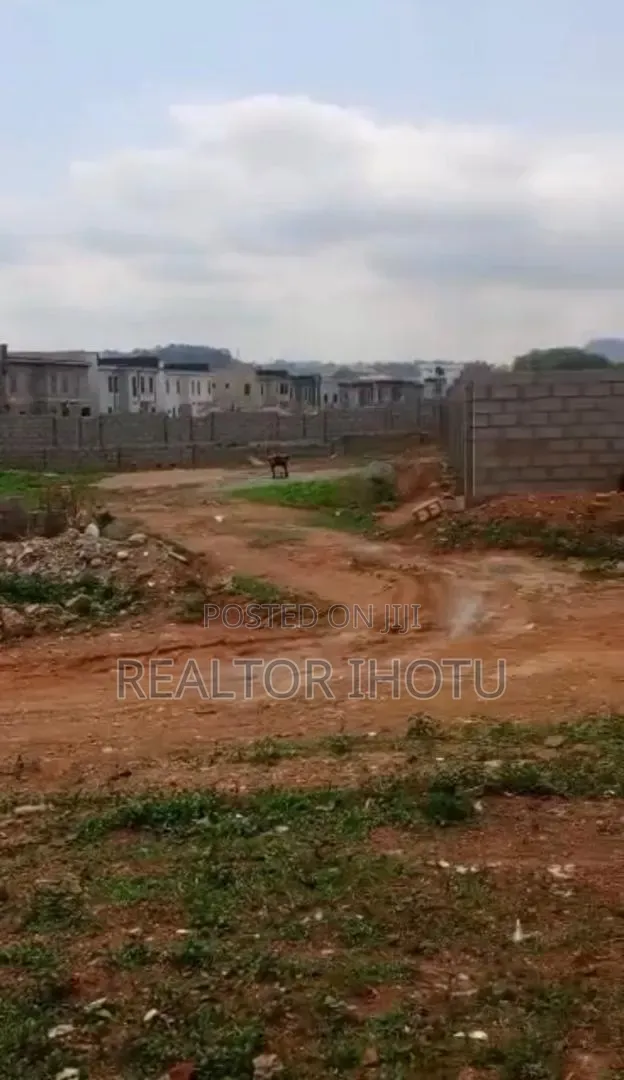 1500sqm Prime Residential Land at Katampe Main, by Gishiri in Katampe (Main)