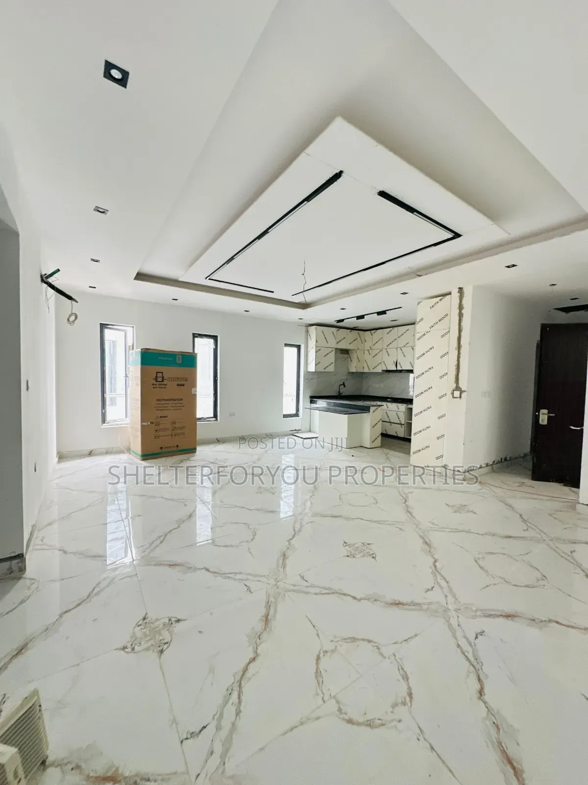 3bdrm Penthouse in Lekki Phase 1 for sale in Lekki Phase 1