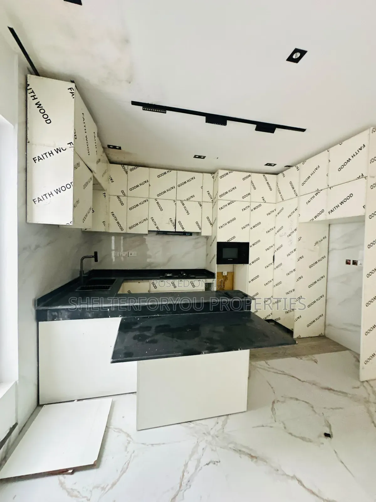 3bdrm Penthouse in Lekki Phase 1 for sale in Lekki Phase 1