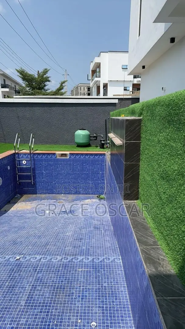 4bdrm Duplex in Ikate for rent in Ikate