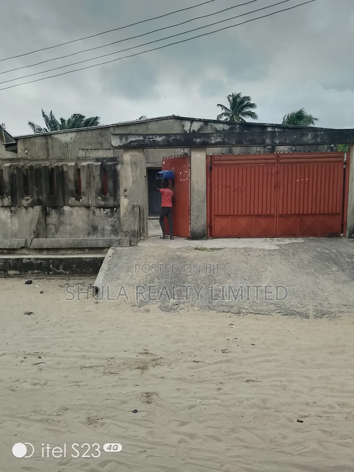 Furnished 19bdrm House in Ojo for sale in Ojo